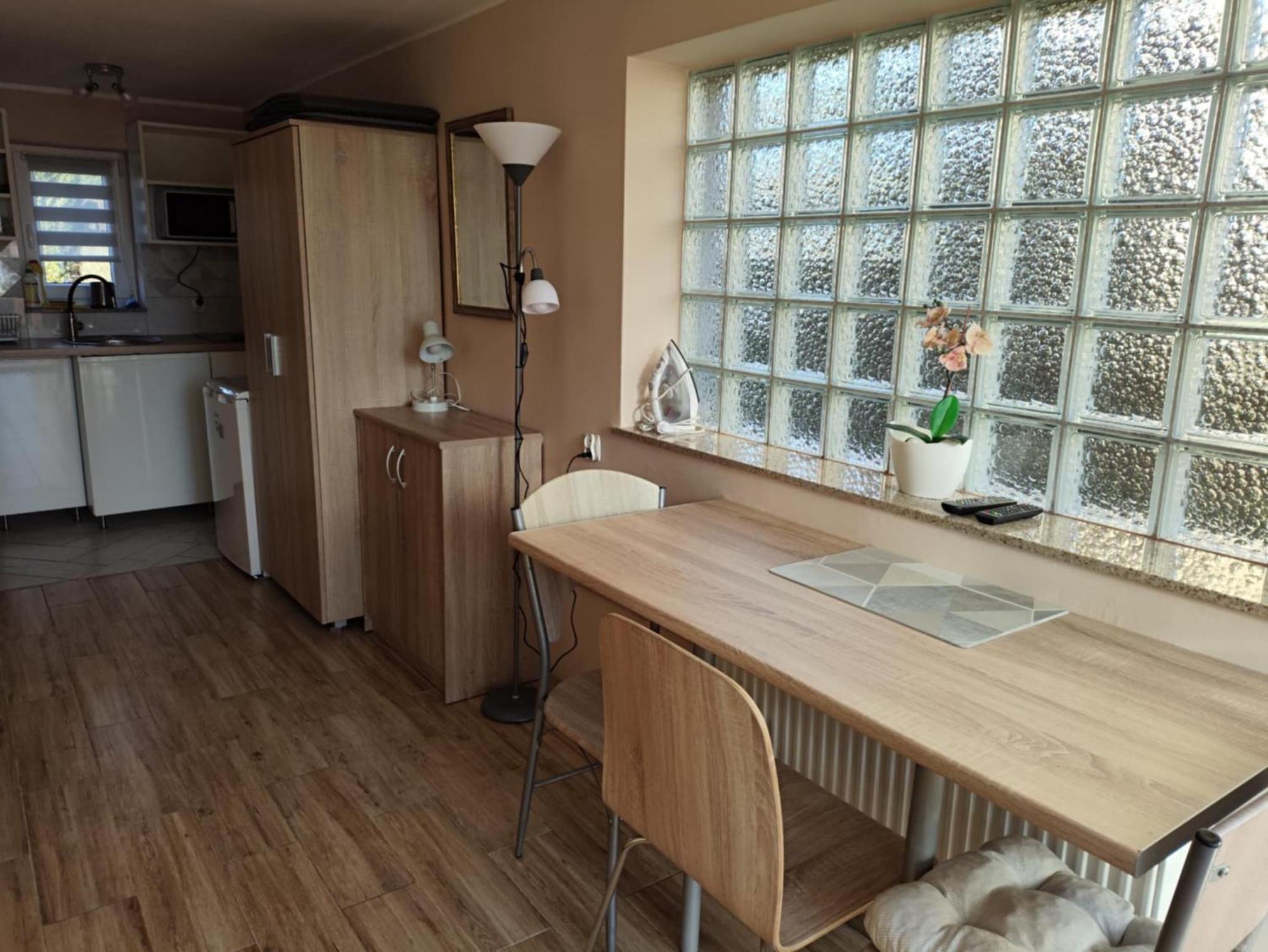 Apartamenty I Pokoje U Kryni Штутово Екстер'єр фото